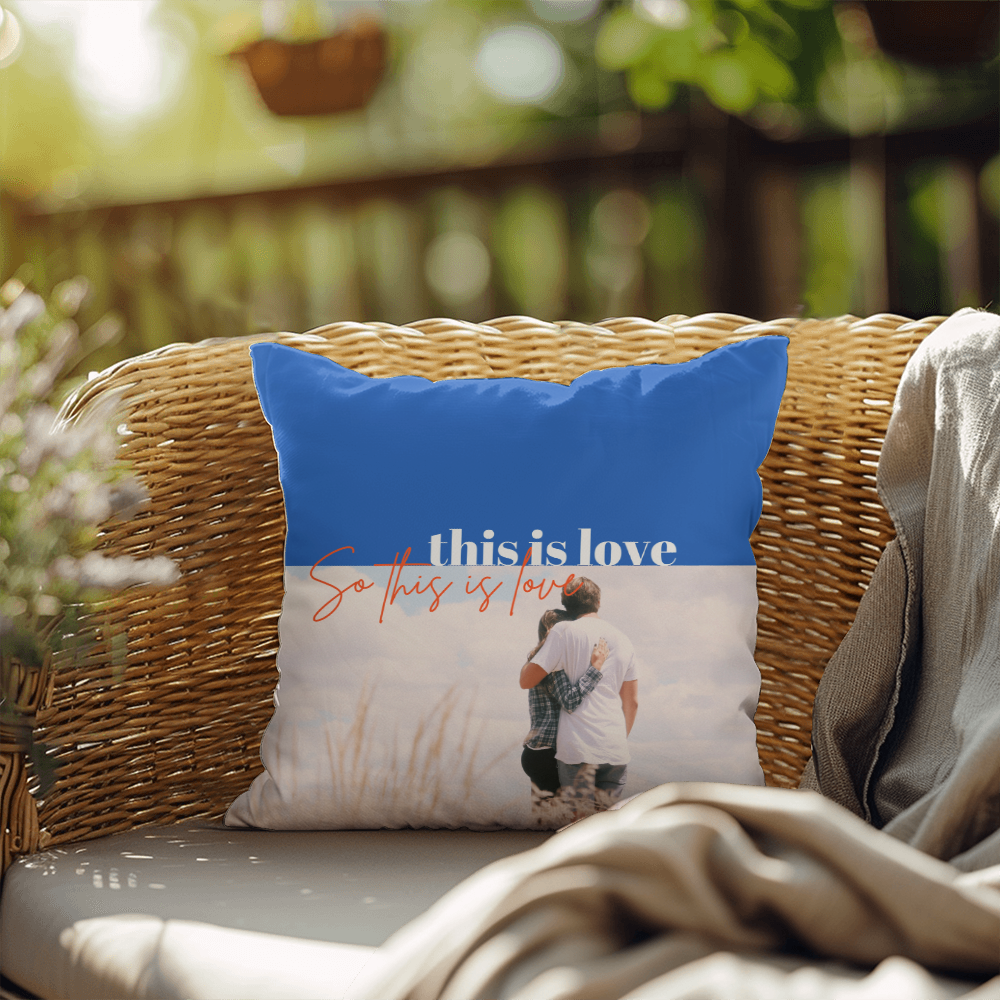 This is love - Pillow