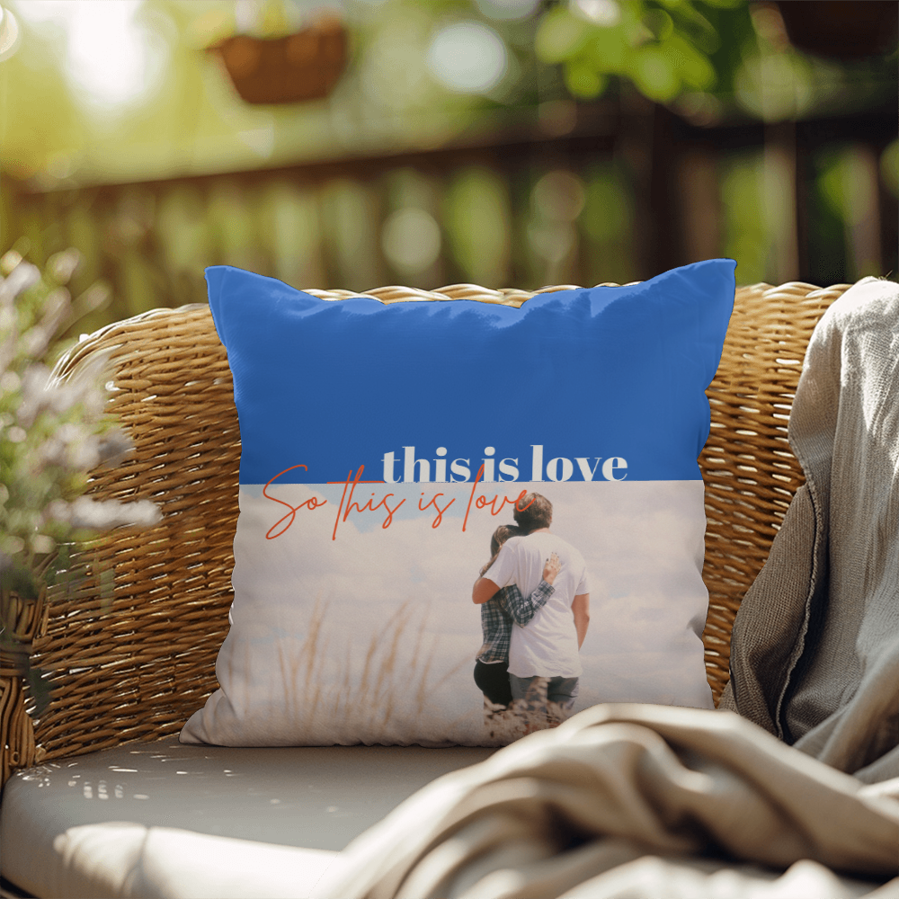 This is love - Pillow